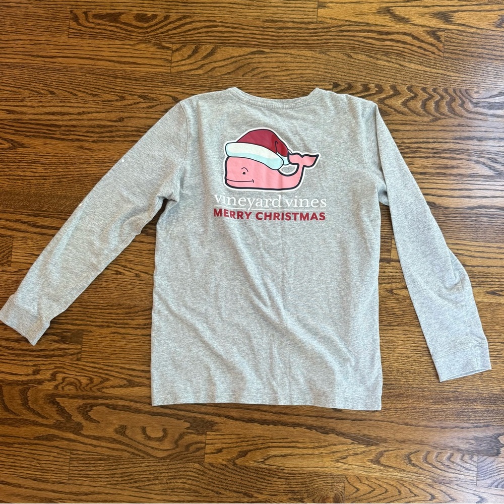 Vineyard Vines Merry Christmas long-sleeved gray t shirt
